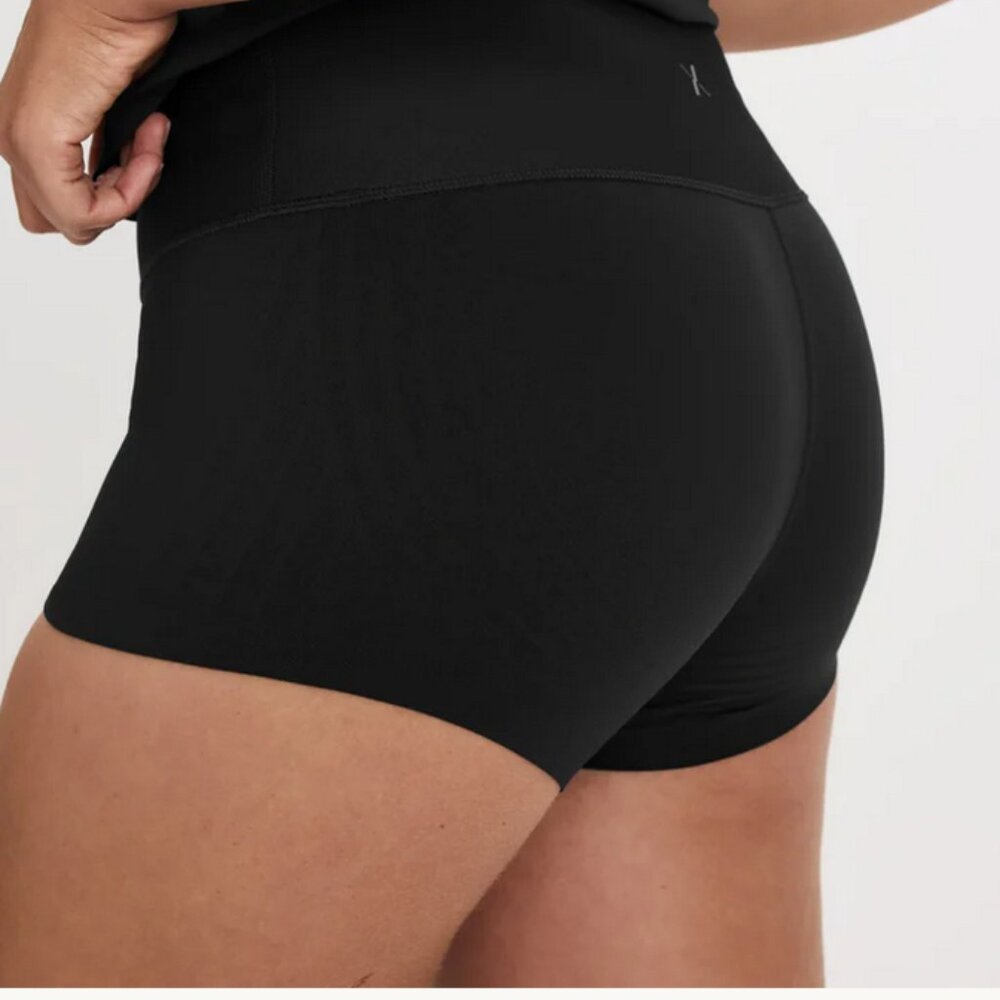 Knix High Rise Shortie - Picture 2 of 6